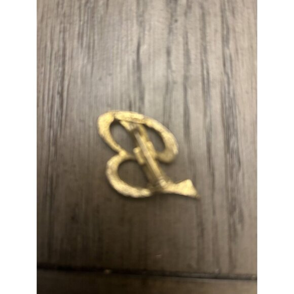 Vintage Gold-Tone Monogram Initial "B" Brooch Pin By Giovanni - Picture 2 of 4